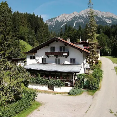 Apartment In Scheffaui Near Ski Slopes *