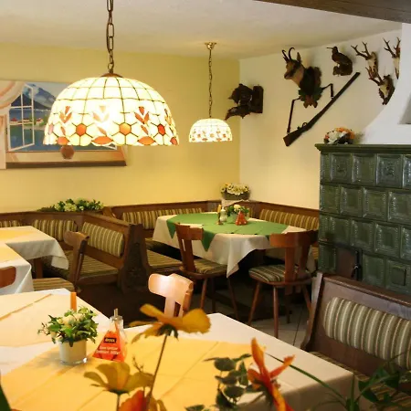 Apartamento Apartment In Scheffaui Near Ski Slopes