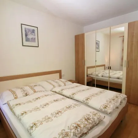 Apartamento Apartment In Scheffaui Near Ski Slopes